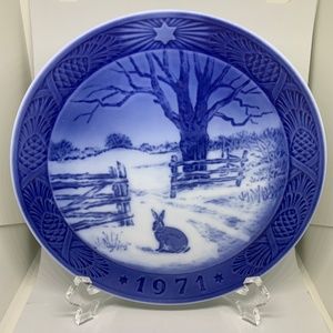 Vintage Royal Copenhagen Christmas Plate (1971)